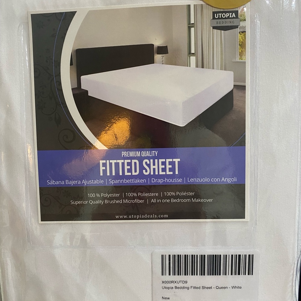 Multiple (3) Utopia bedding fitted sheets